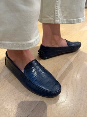 M. Gemi Navy Croc-Embossed Leather Driving Loafers